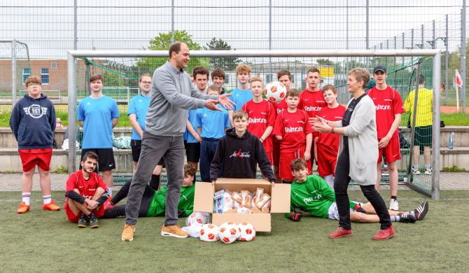 Runde Leder spendiert