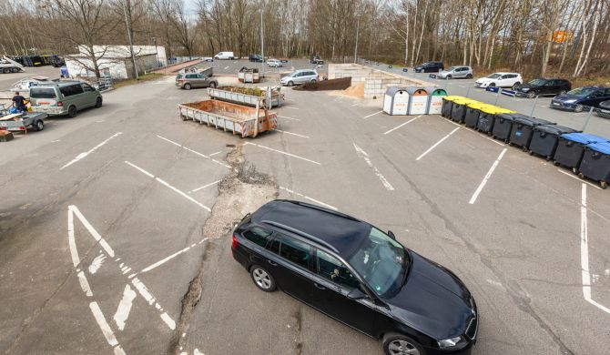 Das SAS-Betriebsgelände an der Ludwigsluster Chaussee wird in den nächsten Tagen sein Aussehen grundlegend verändern, Foto: srk